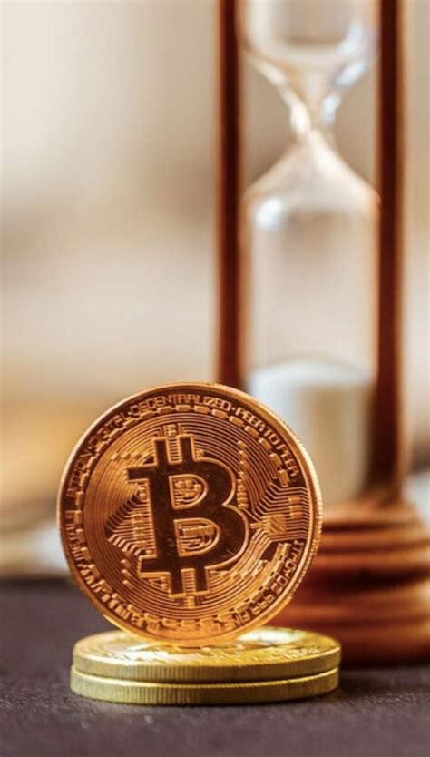 24 saatte tarihi zirveyi yakaladı Bitcoinin fiyatı 69.170 dolara yükseldi